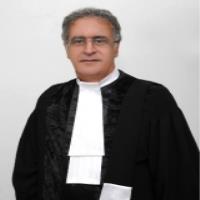 قبول وکالت و مشاوره حقوقی-وکیل پایه یک دادگستری-عباس جمالی